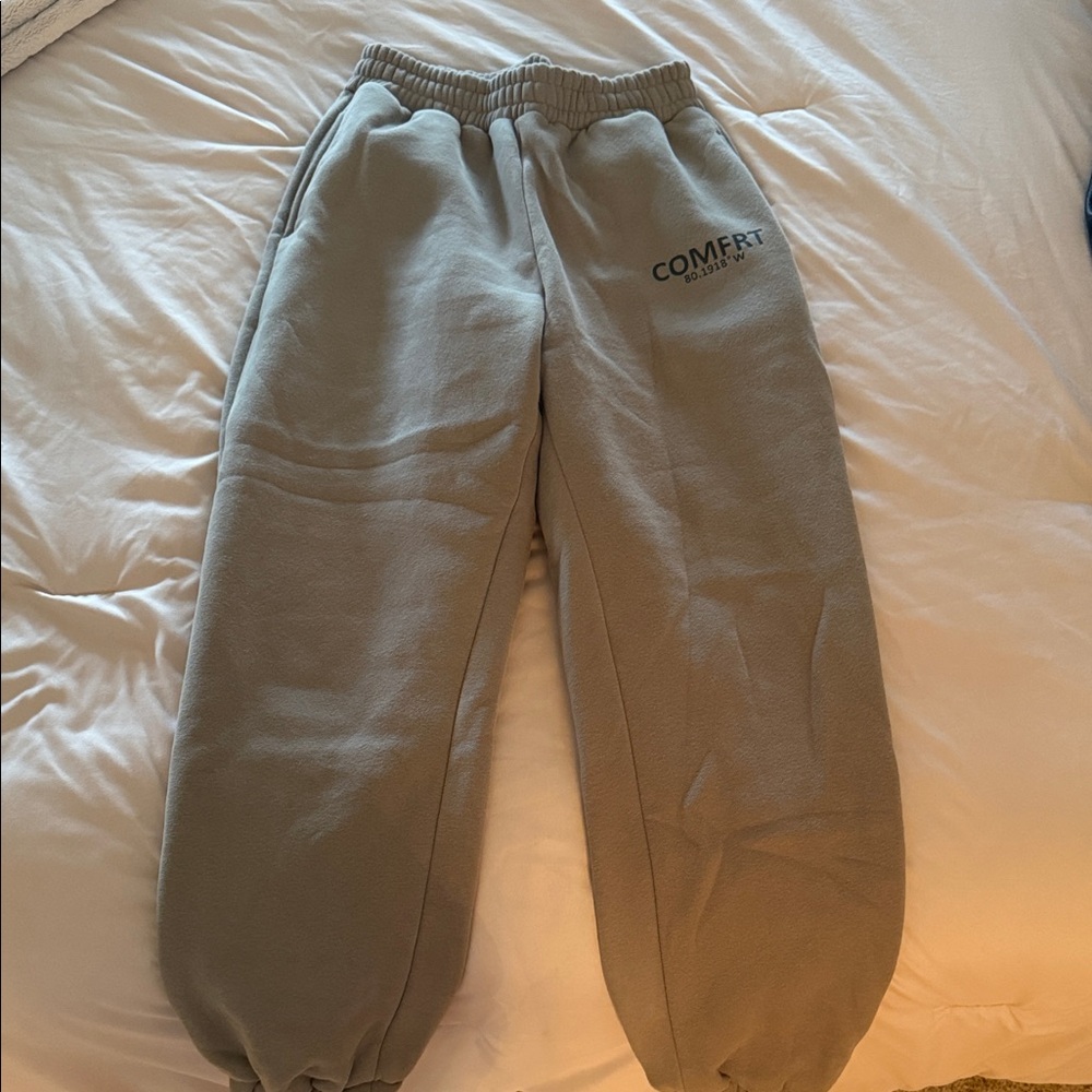 Women’s Gray/green Sweatpants